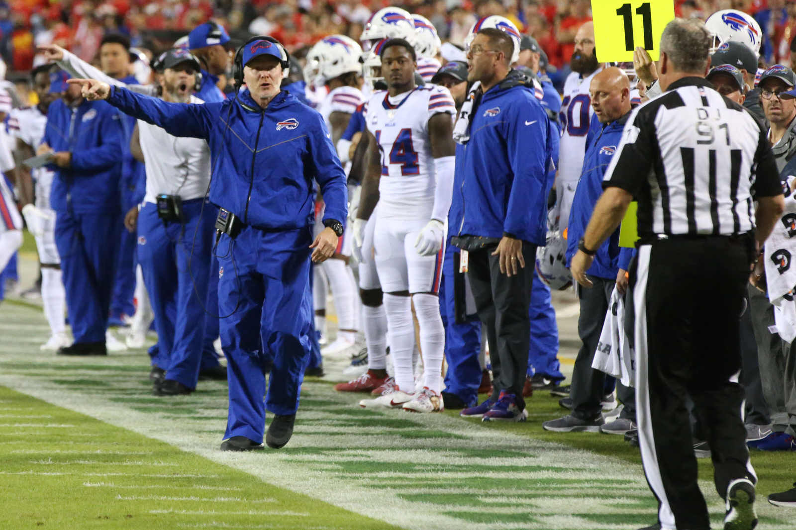 Sideline crew